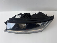 Load image into Gallery viewer, Frontscheinwerfer Skoda Fabia III 6V1941015D Links Scheinwerfer Headlight