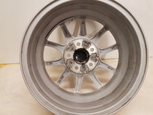 Laden Sie das Bild in den Galerie-Viewer, 1x Alufelge 16 Zoll 6.5&quot; 5x112 22ET Glanz Silber 6876921 BMW G21 G20 Rim Wheel