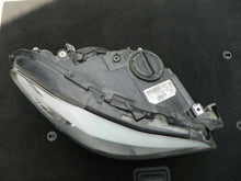 Laden Sie das Bild in den Galerie-Viewer, Frontscheinwerfer BMW F11 F10 7203254 Rechts Scheinwerfer Headlight SCH2930479165ob