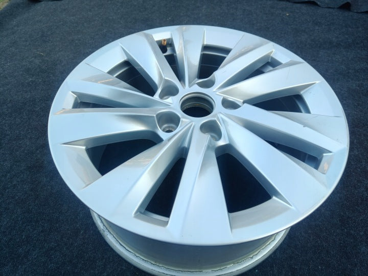 1x Alufelge 16 Zoll 7.0" 5x112 48ET Glanz Silber 5E3601025BA Skoda Octavia Iv FEL2890814438bh
