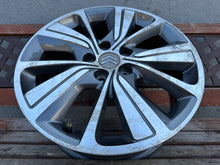 Laden Sie das Bild in den Galerie-Viewer, 1x Alufelge 17 Zoll 7.0" 5x108 50ET Glanz Graphit 9677090377 Citroën C4 III Mg FEL3695019550qs