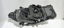 Laden Sie das Bild in den Galerie-Viewer, Frontscheinwerfer BMW 5 7439199-01 Rechts Scheinwerfer Headlight SCH8763486717io