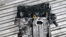 Load image into Gallery viewer, Motor Citroën Peugeot Cactus HM01 1.2 VTI 82PS 134TKm 2017 Benzin Unkomplett MOT6523785404ad