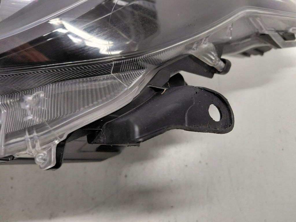 Frontscheinwerfer Toyota Yaris EUK0-6 Links Scheinwerfer Headlight SCH3573158784ly
