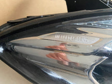 Laden Sie das Bild in den Galerie-Viewer, Frontscheinwerfer Mercedes-Benz Cla C117 A1178206861 Rechts Headlight SCH8612328367wp