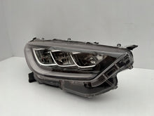 Laden Sie das Bild in den Galerie-Viewer, Frontscheinwerfer Toyota 4 Yaris KO-8EU Rechts Scheinwerfer Headlight