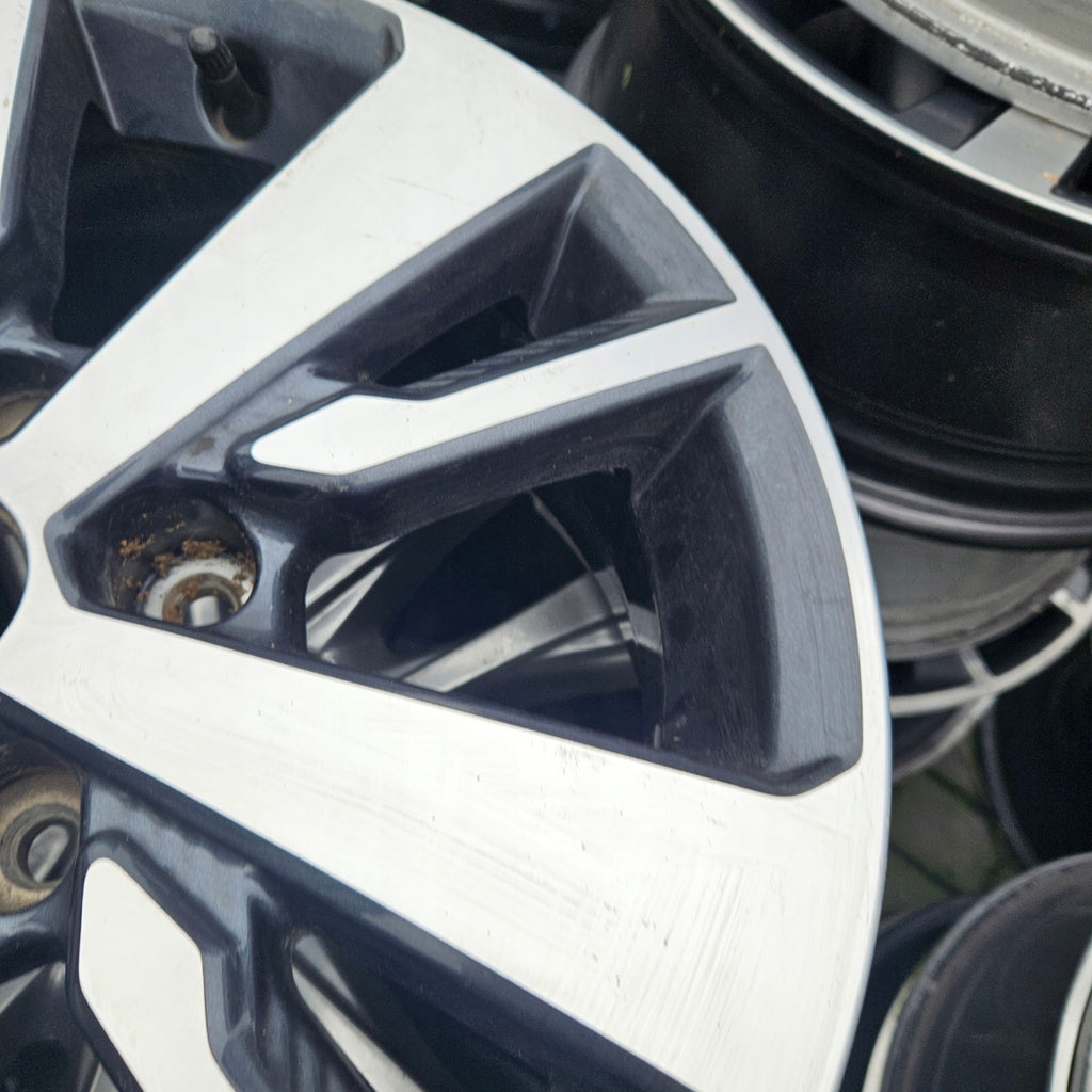 1x Alufelge 16 Zoll 6.5" 5x114.3 40ET Glanz Graphit N856014 Mg Pulsar Rim Wheel FEL3603006436tt