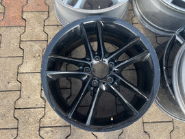 1x Alufelge 18 Zoll 8.5
