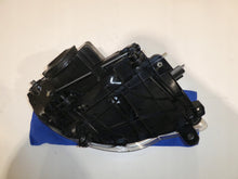 Load image into Gallery viewer, Frontscheinwerfer VW Touareg 7L6941031 Links Scheinwerfer Headlight