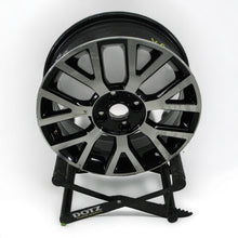 Laden Sie das Bild in den Galerie-Viewer, 1x Alufelge 16 Zoll 6.0&quot; 4x100 43ET Glanz Silber 1S0601025AA VW Up Rim Wheel