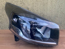 Laden Sie das Bild in den Galerie-Viewer, Frontscheinwerfer Renault Trafic III 1EE011565-06,260107798R LED Rechts