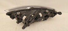 Laden Sie das Bild in den Galerie-Viewer, Frontscheinwerfer Seat Ibiza 6F1941005 90120768 Links Scheinwerfer Headlight