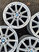 Laden Sie das Bild in den Galerie-Viewer, 4x Alufelge 16 Zoll 7.0" 5x120 52ET Glanz Silber 6855080 BMW 2 F45 1 F40 F46 FEL9032633717em