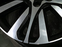 Laden Sie das Bild in den Galerie-Viewer, 1x Alufelge 18 Zoll 7.0&quot; 5x114.3 35ET 403001989 Renault Espace Fluence Talisman
