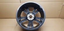 Laden Sie das Bild in den Galerie-Viewer, 1x Alufelge 19 Zoll 8.5&quot; 5x112 44ET Glanz A2054012800 Mercedes-Benz Rim Wheel