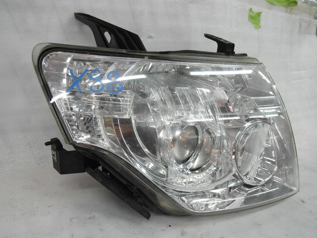 Frontscheinwerfer Mitsubishi Pajero IV 100-67018 Xenon Rechts Headlight