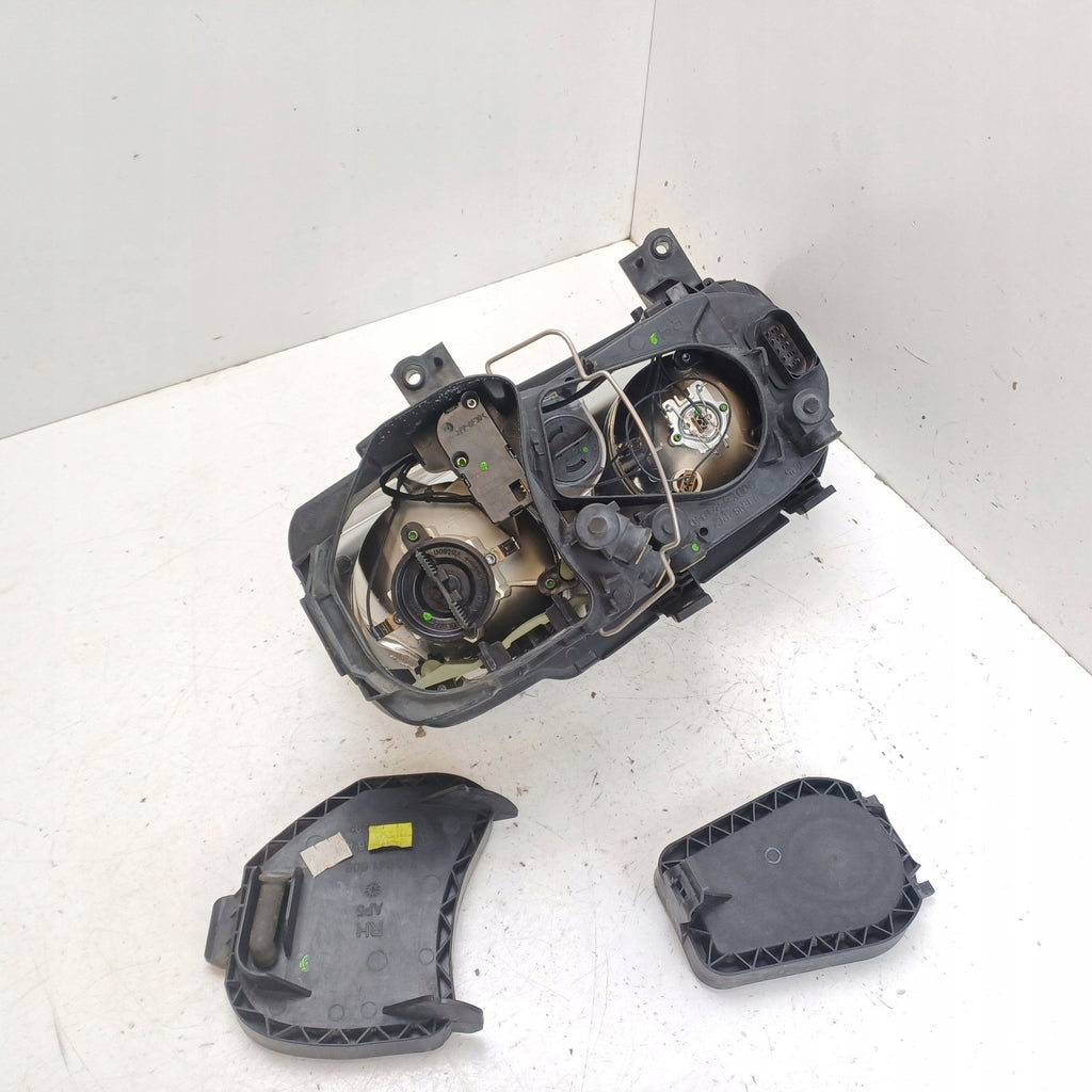 Frontscheinwerfer VW Caddy 2K0941006B Rechts Scheinwerfer Headlight SCH8927223126ka