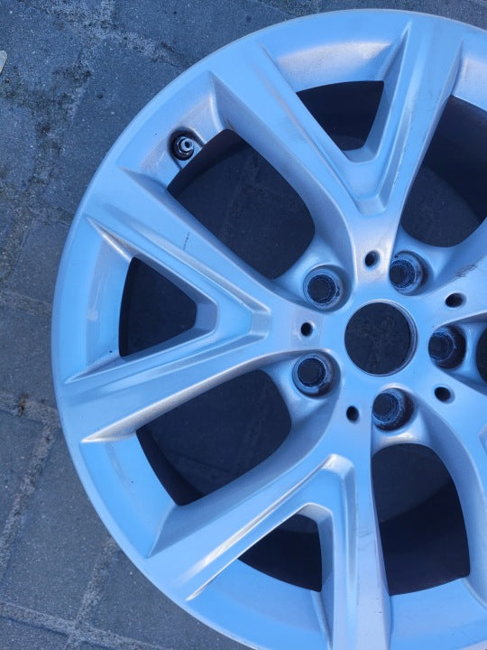 1x Alufelge 17 Zoll 6.5" 5x112 39ET 6856076 BMW F39 X1 F48 Rim Wheel FEL7576520331ne