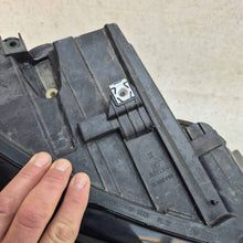 Load image into Gallery viewer, Frontscheinwerfer VW Golf VIII 5H1941006 Rechts Scheinwerfer Headlight SCH9371765992jq