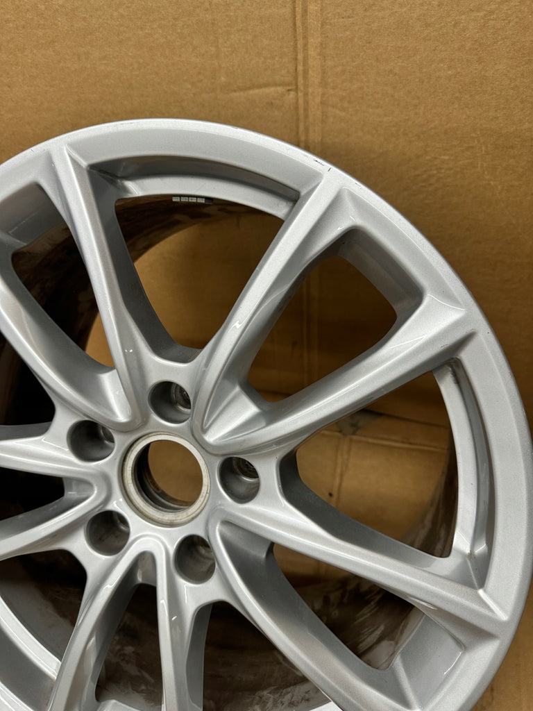 1x Alufelge 19 Zoll 10.5" 5x130 971601025G Porsche Panamera 971 Rim Wheel FEL5716416250ul