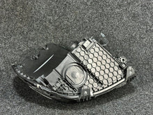Laden Sie das Bild in den Galerie-Viewer, Frontscheinwerfer Mercedes-Benz W206 A2069060703 LED Links Headlight SCH5369983960gu