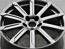 Load image into Gallery viewer, 1x Alufelge 18 Zoll 8.0&quot; 5x112 43ET Glanz Silber 4F0601025DD Audi A6 Rim Wheel