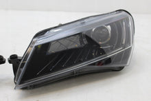 Laden Sie das Bild in den Galerie-Viewer, Frontscheinwerfer Skoda Superb III 3V1941015A Xenon Links Scheinwerfer Headlight