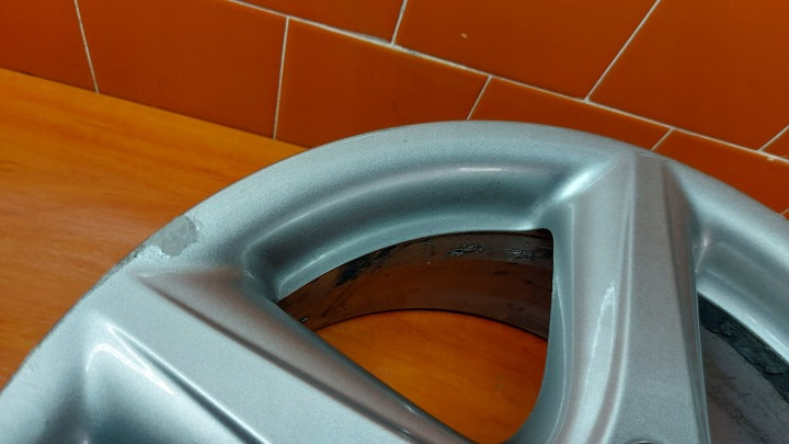 1x Alufelge 17 Zoll 7.0" 5x114.3 45ET Glanz Silber 42611 Toyota Corolla Avensis FEL7898506073jh