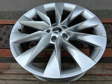 Load image into Gallery viewer, 1x Alufelge 19 Zoll 8.0" 5x112 45ET Glanz Silber 5LA601025AP Skoda Enyaq FEL3702887151cg