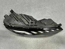 Laden Sie das Bild in den Galerie-Viewer, Frontscheinwerfer Audi 8W0941036J LED Rechts Scheinwerfer Headlight SCH2964884228qv