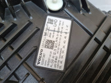 Load image into Gallery viewer, Frontscheinwerfer Volvo Xc60 II 32337387 LED Rechts Scheinwerfer Headlight SCH9217746824sc
