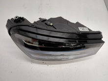 Laden Sie das Bild in den Galerie-Viewer, Frontscheinwerfer Skoda Fabia IV 6VB941016 Rechts Scheinwerfer Headlight SCH2613018267sy
