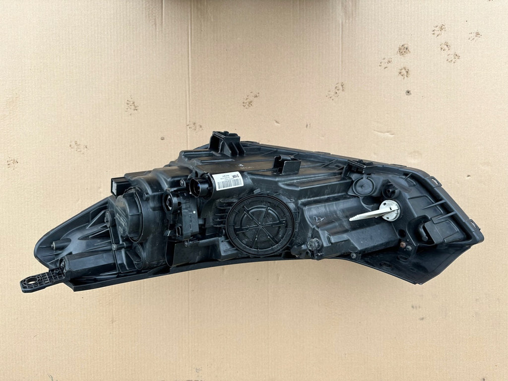 Frontscheinwerfer Hyundai Tucson 92102-D7100 Rechts Scheinwerfer Headlight SCH1112128109ef