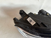 Laden Sie das Bild in den Galerie-Viewer, Frontscheinwerfer VW T-Roc 2GA941006F LED Rechts Scheinwerfer Headlight SCH4880530130wz