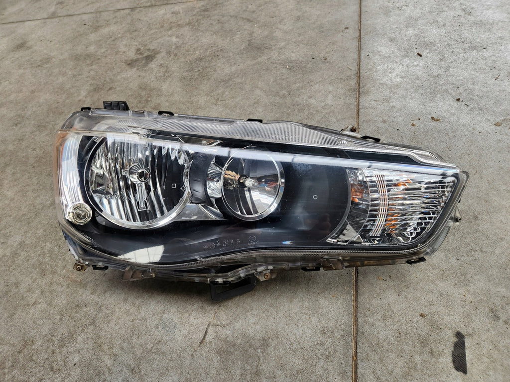 Frontscheinwerfer Mitsubishi Outlander II Rechts Scheinwerfer Headlight