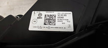 Laden Sie das Bild in den Galerie-Viewer, Frontscheinwerfer VW Passat 3J1941005 LED Links Scheinwerfer Headlight SCH9072109294ze