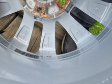 Load image into Gallery viewer, 4x Alufelge 17 Zoll 7.0" 5x112 54ET Glanz Silber 5K0601025R VW Golf Vi Rim Wheel FEL3933125735rb