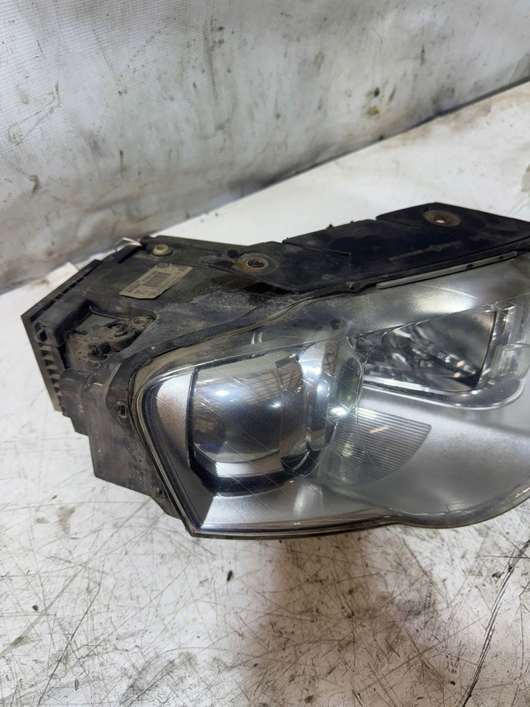 Frontscheinwerfer VW Passat D29E11600C Vorderseite Scheinwerfer Headlight SCH6722422628tg