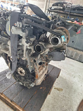 Laden Sie das Bild in den Galerie-Viewer, Motor Kia Sportage D4HA 2.0 CRDI 135PS Diesel Engine Unkomplett