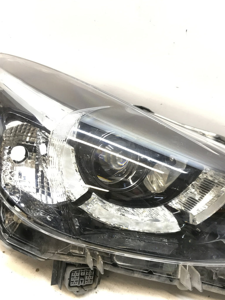 Frontscheinwerfer Mazda III D09K-51030 LED Rechts Scheinwerfer Headlight