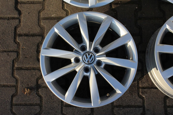4x Alufelge 17 Zoll 6.0" 5x112 48ET Glanz Silber 5G0601025K VW T-Roc Rim Wheel FEL8036820488ka