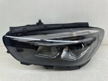 Laden Sie das Bild in den Galerie-Viewer, Frontscheinwerfer Mercedes-Benz W247 A2479061305 Full LED Rechts oder Links SCH4764777043kf