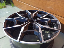 Laden Sie das Bild in den Galerie-Viewer, 1x Alufelge 19 Zoll 7.5" 5x112 32ET Glanz Schwarz 7916263 BMW X3 Rim Wheel FEL9658636381mj
