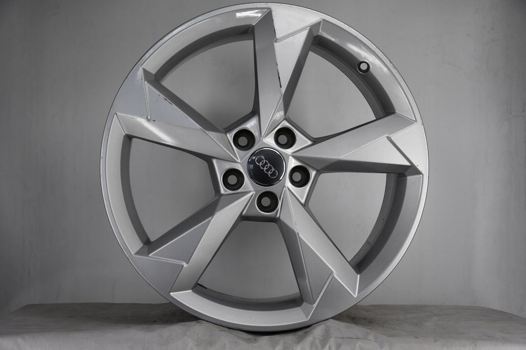4x Alufelge 19 Zoll 7.0" 5x112 43ET Glanz Silber Audi Q3 Rim Wheel FEL4590280503ks