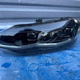 Frontscheinwerfer VW Polo 2G1941035B Links Scheinwerfer Headlight SCH5593356593vq