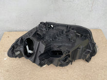 Laden Sie das Bild in den Galerie-Viewer, Frontscheinwerfer BMW F21 F20 7229678-09 1EL010741-22 Xenon Rechts Headlight