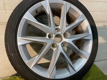 Laden Sie das Bild in den Galerie-Viewer, 1x Alufelge 18 Zoll 7.5" 5x112 5F0601025AA Cupra Rim Wheel FEL6739952198bh