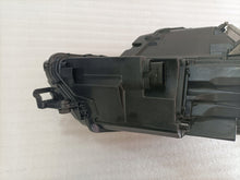 Laden Sie das Bild in den Galerie-Viewer, Frontscheinwerfer Skoda Karoq 57B941015 LED Links Scheinwerfer Headlight SCH7484893124wc