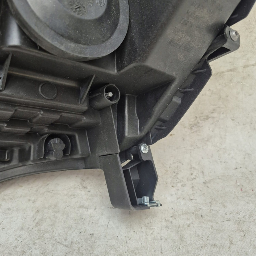 Frontscheinwerfer Renault Scenic 260100943R Rechts Scheinwerfer Headlight SCH6811159079sb
