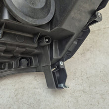 Laden Sie das Bild in den Galerie-Viewer, Frontscheinwerfer Renault Scenic 260100943R Rechts Scheinwerfer Headlight SCH6811159079sb